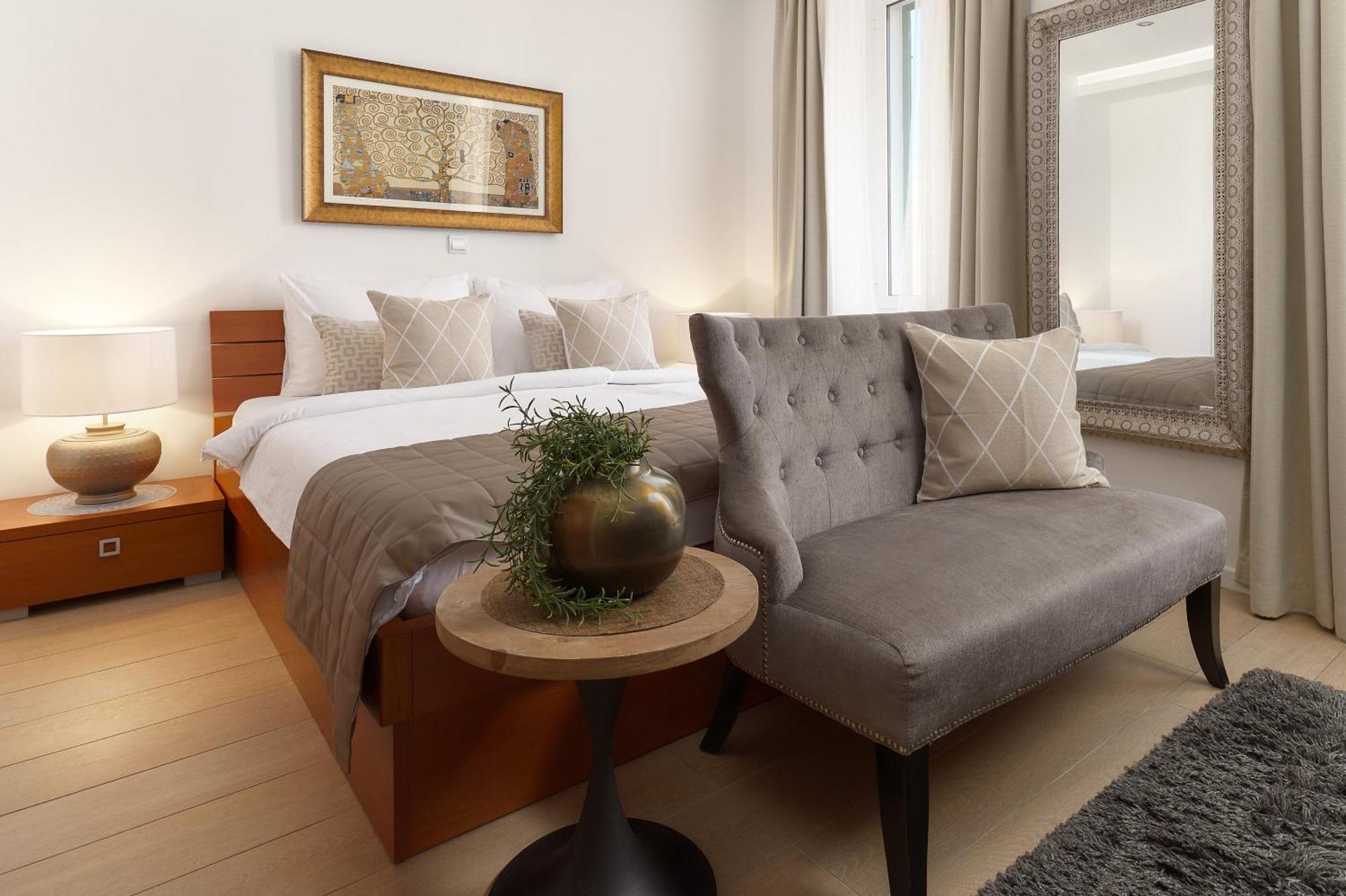 Apartments Studios 81 Split Exteriér fotografie